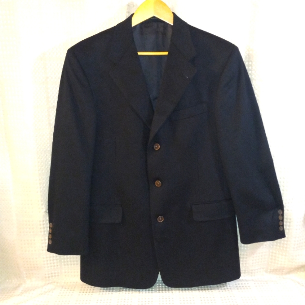 Hart Schaffner Marx 100% Cashmere Sport Coat.